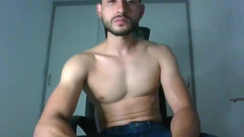 Snapshot of jackmaxim95 chatting on 01/23/25, 05:02 Jack Maxim online show from 01/23/25, 05:02