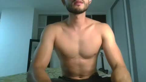 Snapshot of jackmaxim95 chatting on 02/12/25, 04:01 Jack Maxim online show from 02/12/25, 04:01