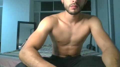 Snapshot of jackmaxim95 chatting on 02/13/25, 04:54 Jack Maxim online show from 02/13/25, 04:54