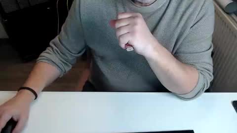 Jack independent model  online show from 02/16/26, 06:04