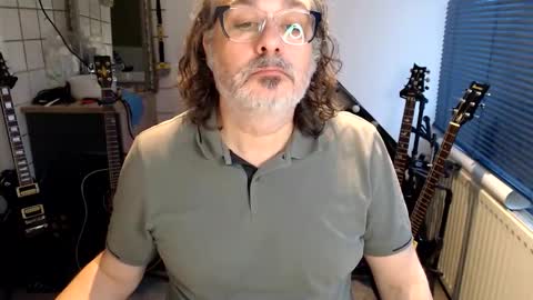 Jack independent model  online show from 05/20/26, 06:58
