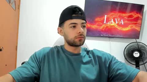 Snapshot of jackpit77 chatting on 12/16/25, 06:51 jackpit77 online show from 12/16/25, 06:51