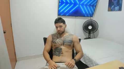 Snapshot of jackpit77 chatting on 12/19/25, 02:13 jackpit77 online show from 12/19/25, 02:13