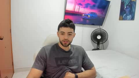 Snapshot of jackpit77 chatting on 12/20/25, 08:32 jackpit77 online show from 12/20/25, 08:32