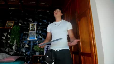 Jackson online show from 03/29/26, 09:04