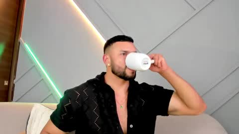 Jackson Wayne online show from 02/17/25, 09:52