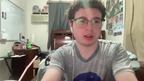 Snapshot of jacksonlopezzz chatting on 01/01/25, 10:21 Jackson online show from 01/01/25, 10:21