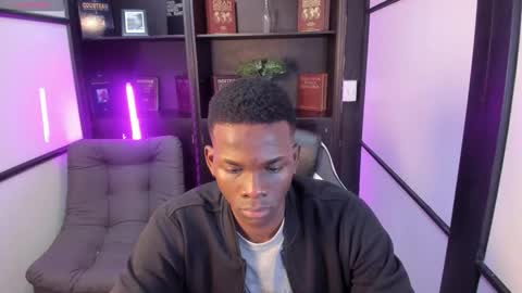 Snapshot of jacksonmuller_ chatting on 11/05/25, 01:55 Jackson online show from 11/05/25, 01:55