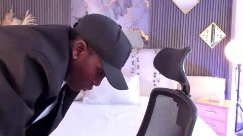 Snapshot of jacksonmuller_ chatting on 02/09/26, 01:37 Jackson online show from 02/09/26, 01:37