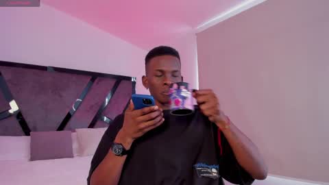 Snapshot of jacksonmuller_ chatting on 04/14/26, 01:06 Jackson online show from 04/14/26, 01:06