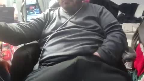 Snapshot of jacksonp41 chatting on 12/24/24, 08:16 jacksonp41 online show from 12/24/24, 08:16