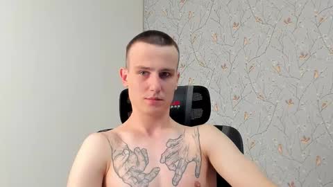 Nikolay online show from 10/19/25, 07:58