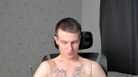 Snapshot of jacksonvox chatting on 04/06/26, 03:37 Nikolay online show from 04/06/26, 03:37