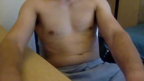 jackt092 online show from 05/05/26, 05:32