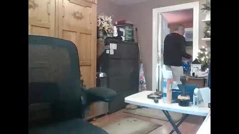 Snapshot of jacktoome383324 chatting on 12/15/25, 12:53 jacktoome383324 online show from 12/15/25, 12:53