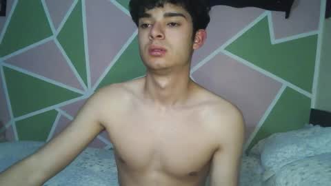 Snapshot of jacktowell_ chatting on 12/16/25, 04:50 Jack Towell online show from 12/16/25, 04:50