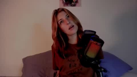 Snapshot of jacky_croft chatting on 02/22/25, 05:35 Linda Sofia help me get to 100 thumbs up online show from 02/22/25, 05:35