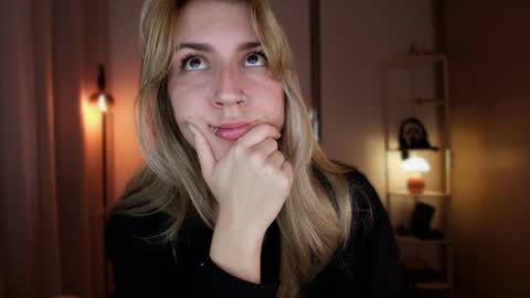 Linda Sofia help me get to 100 thumbs up online show from 03/31/26, 02:02