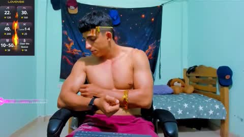 Snapshot of jacob_black21 chatting on 10/28/25, 01:42 jacob black online show from 10/28/25, 01:42