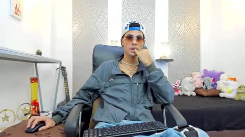 Snapshot of jacob_blackwell chatting on 10/25/25, 07:08 jacob_blackwell online show from 10/25/25, 07:08