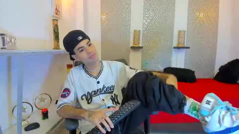 Snapshot of jacob_blackwell chatting on 11/13/25, 12:04 jacob_blackwell online show from 11/13/25, 12:04