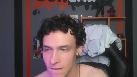 Snapshot of jacob_davidson chatting on 07/12/26, 09:44 Jacob online show from 07/12/26, 09:44