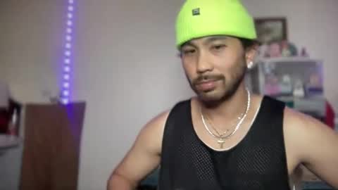 Snapshot of jacob_drizzi chatting on 10/22/25, 04:02 jacob_drizzi online show from 10/22/25, 04:02