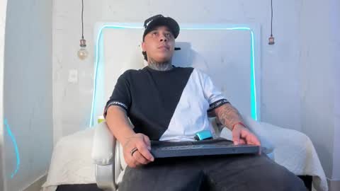 TJ online show from 11/30/25, 07:01
