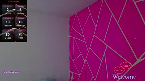 Snapshot of jacob_wolf_xxx chatting on 12/04/25, 11:35 jacob online show from 12/04/25, 11:35