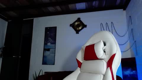 Michael Caicedo online show from 03/08/25, 04:56