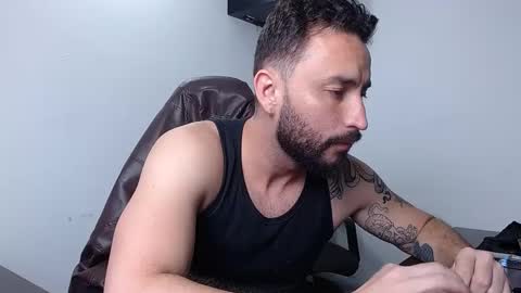 Snapshot of jacobkingd chatting on 10/01/25, 03:01 jacobkingd online show from 10/01/25, 03:01