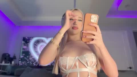 jacolandia online show from 02/21/25, 03:34