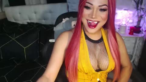 Snapshot of jacque_cole chatting on 12/16/25, 12:48 Jacque online show from 12/16/25, 12:48