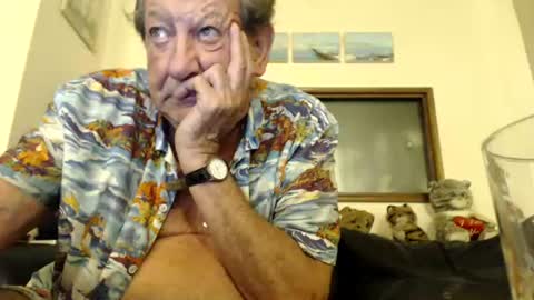 Jacques online show from 07/26/26, 01:47