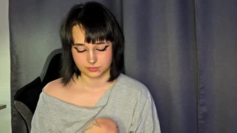 Sofia online show from 04/08/26, 07:58