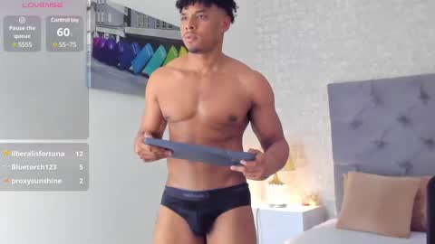 Snapshot of jacub_micke chatting on 02/24/25, 05:33 Jacub online show from 02/24/25, 05:33