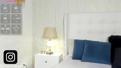 Snapshot of jacub_micke chatting on 10/21/25, 01:39 Jacub online show from 10/21/25, 01:39