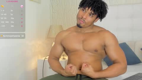 Snapshot of jacub_micke chatting on 11/20/25, 01:28 Jacub online show from 11/20/25, 01:28