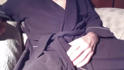 Snapshot of jacybob chatting on 01/11/26, 10:53 jason online show from 01/11/26, 10:53