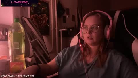 jacywinslat online show from 11/15/25, 03:52