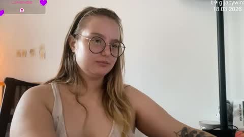 Snapshot of jacywinslat chatting on 03/18/26, 10:57 jacywinslat online show from 03/18/26, 10:57