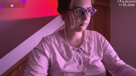 Snapshot of jacywinslat chatting on 05/11/26, 02:45 jacywinslat online show from 05/11/26, 02:45