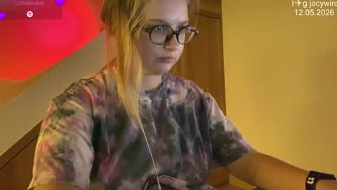 Snapshot of jacywinslat chatting on 05/12/26, 06:05 jacywinslat online show from 05/12/26, 06:05