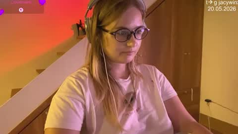 Snapshot of jacywinslat chatting on 05/20/26, 02:34 jacywinslat online show from 05/20/26, 02:34