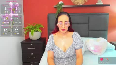 Snapshot of jadde13 chatting on 12/06/24, 02:46 Jadde online show from 12/06/24, 02:46