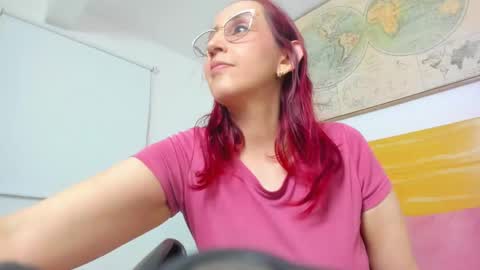 Snapshot of jadde13 chatting on 02/19/25, 11:14 Jadde online show from 02/19/25, 11:14