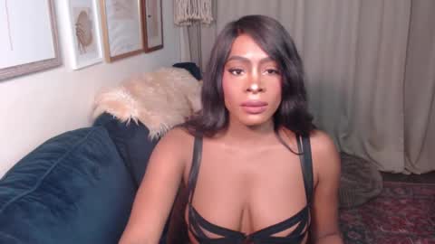 Snapshot of jade1677 chatting on 12/03/24, 11:02 Jade online show from 12/03/24, 11:02