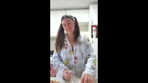 jade515524 online show from 04/27/26, 08:23