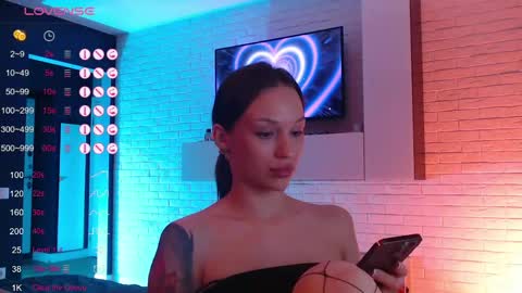 Jade online show from 04/30/26, 08:57