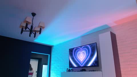 Jade online show from 05/05/26, 03:53
